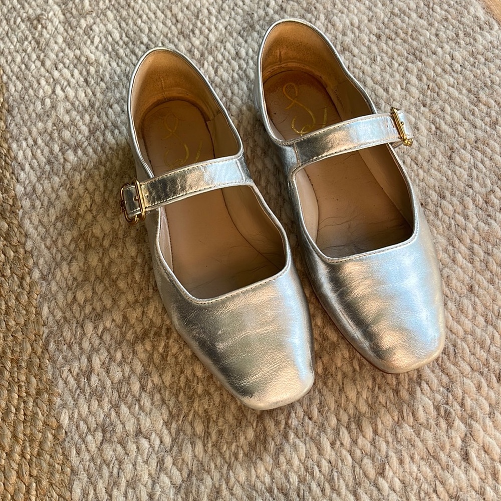 Sam Edelman Michaela flat, silver size 8